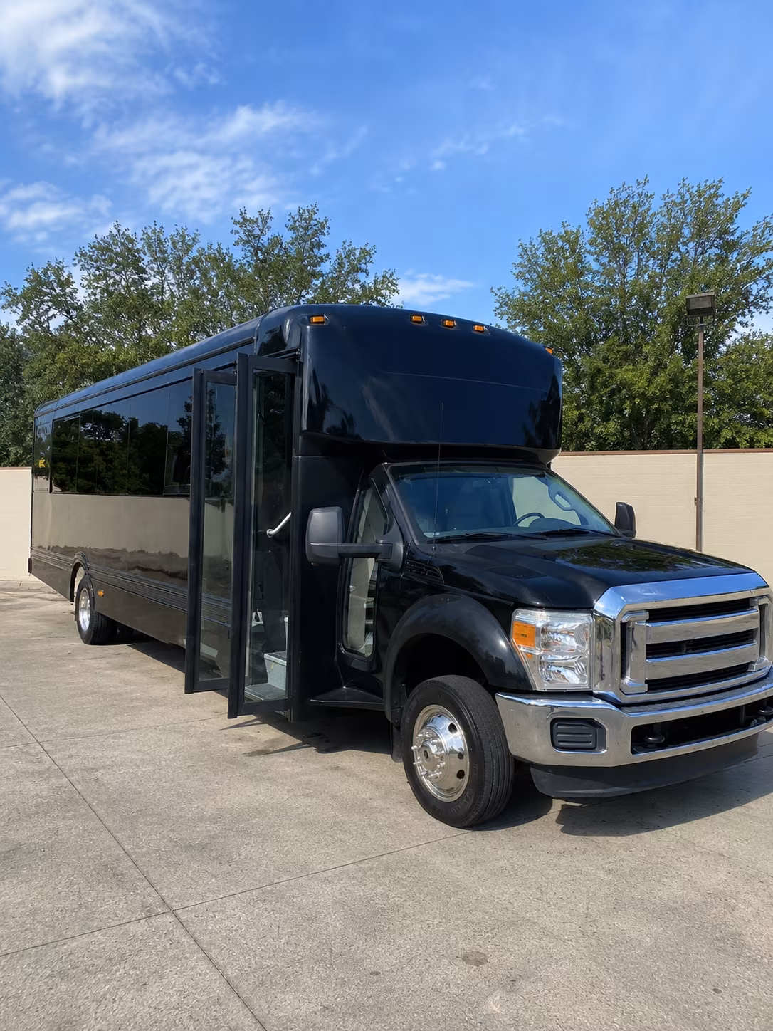 coeur d alene 20 passenger party bus