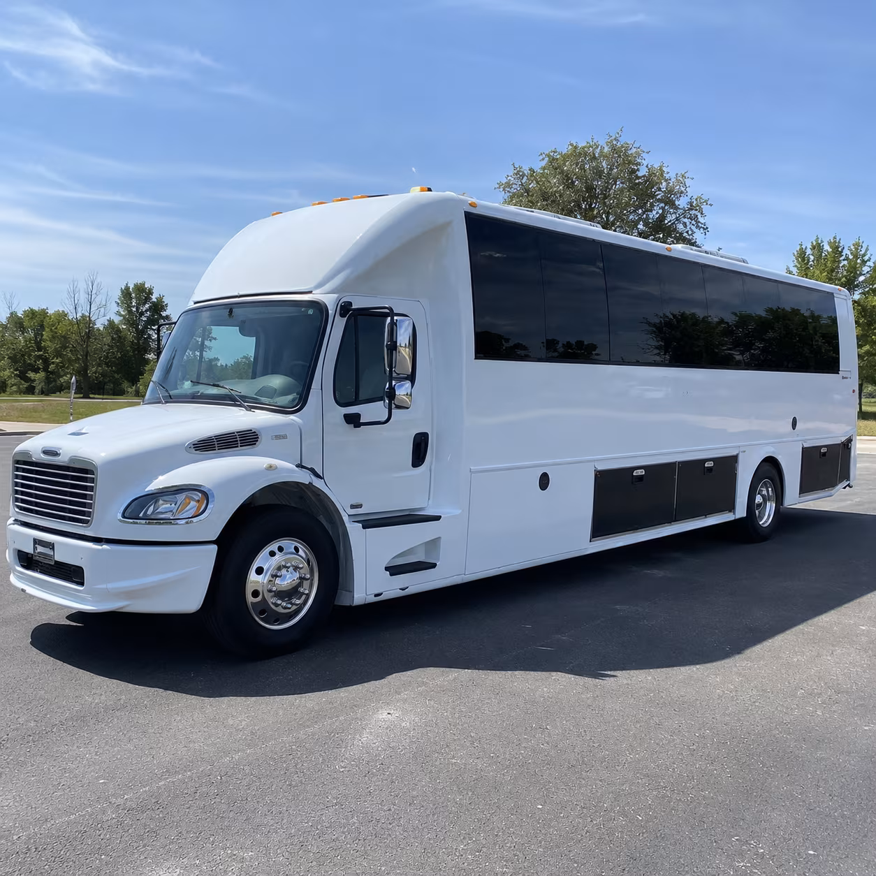 lewiston 40 passenger party bus