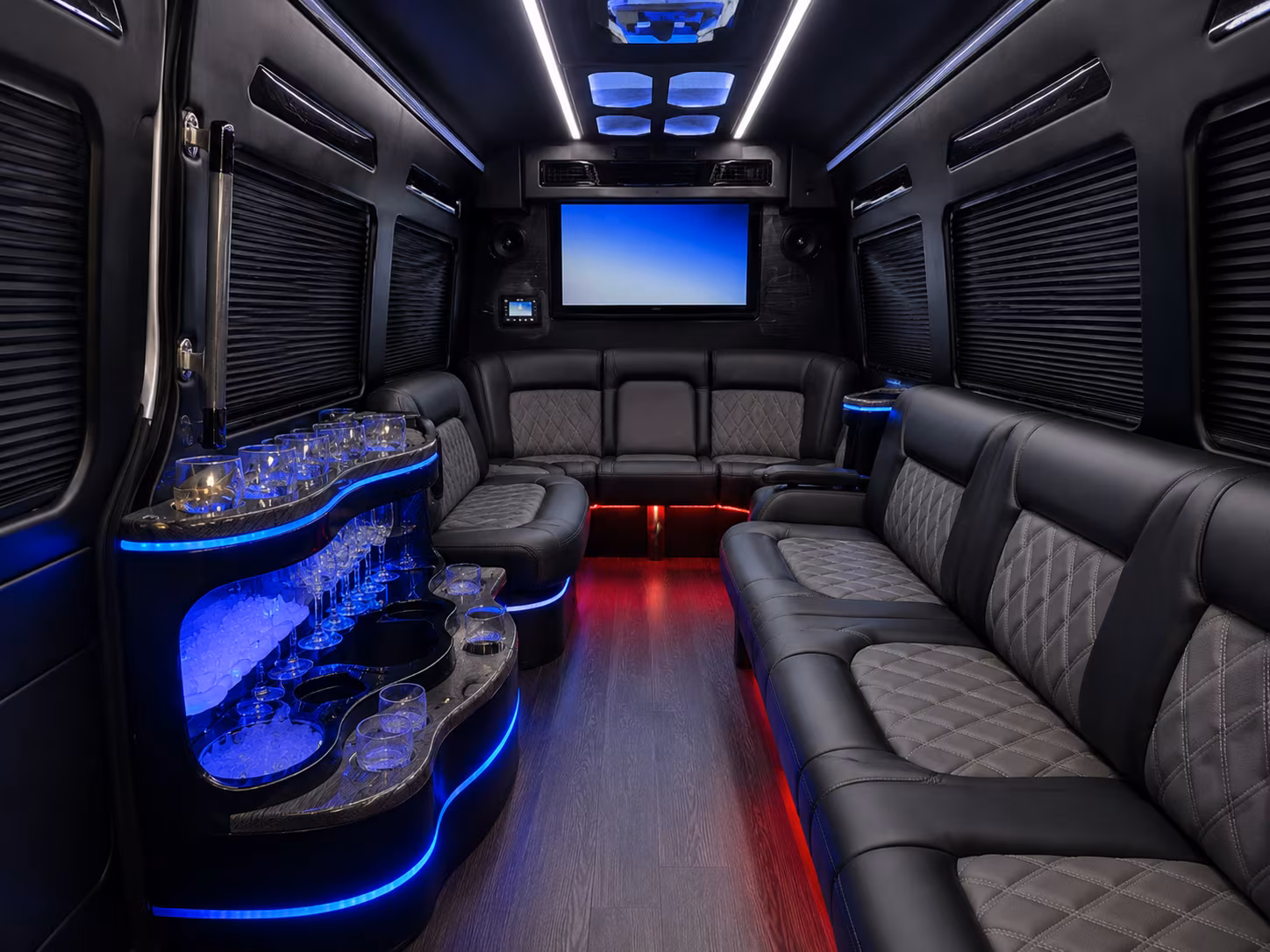 take the hilltop estate experience at arbor crest with the right size bus